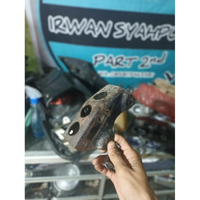 PANGKON MESIN MEGAPRO PRIMUS HIU ORIGINAL BEKAS