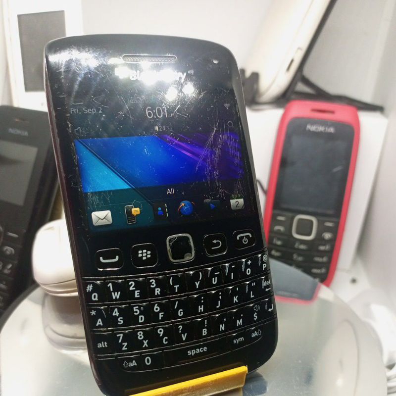 hp BLACKBERRY BOLD BELLAGIO 9790