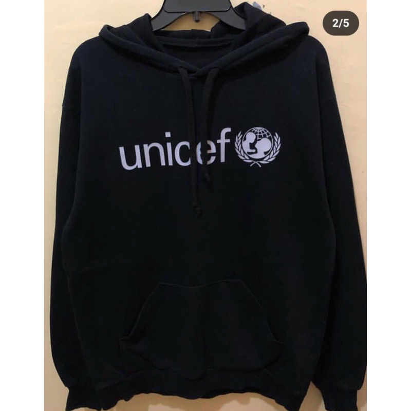hoodie unicef buat and