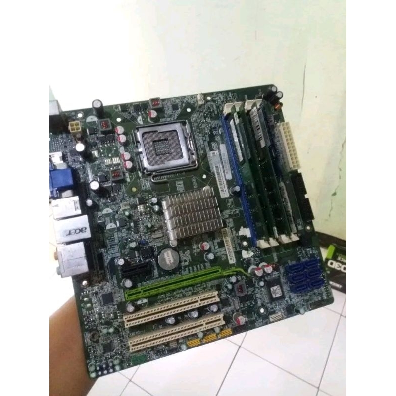 MOTHERBOARD BUILTUP ACER LGA775 RAM DDR2 4SLOT RAM