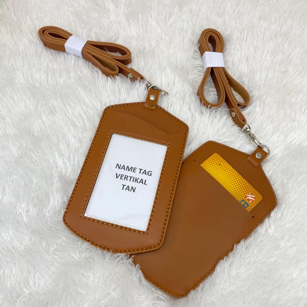 

Name Tag ID Card Holder Kulit Lanyard Berkualitas PU Leather Lanyard NameTag RR35