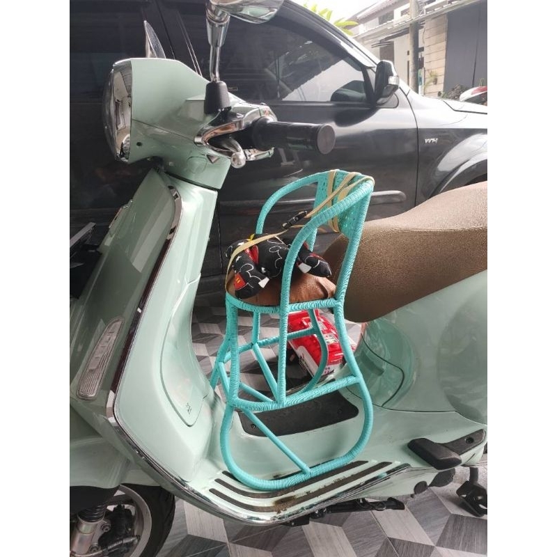 jok bonceng anak motor vespa matic