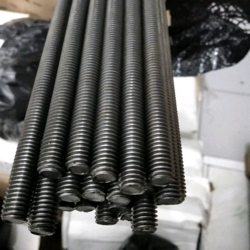 Grade 8.8 Baja Hitam As Drat M16 / Long Drat / Thread Rod M16x1Meter