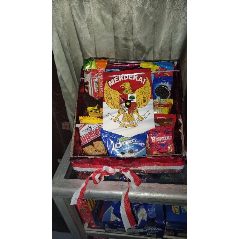 

Hamper sembako dan snack