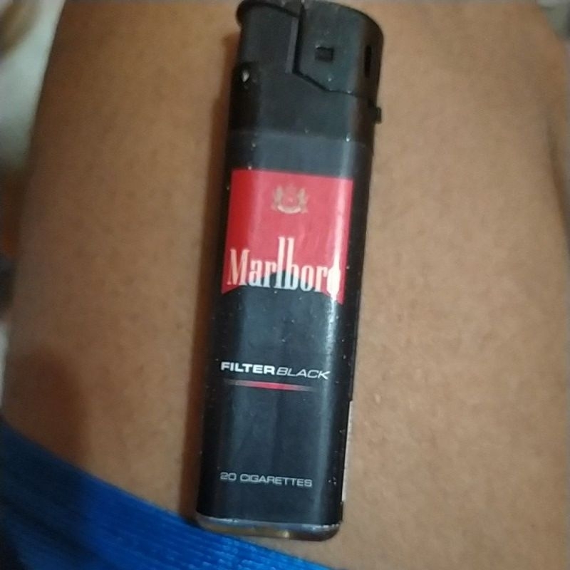 Korek api logo marlboro