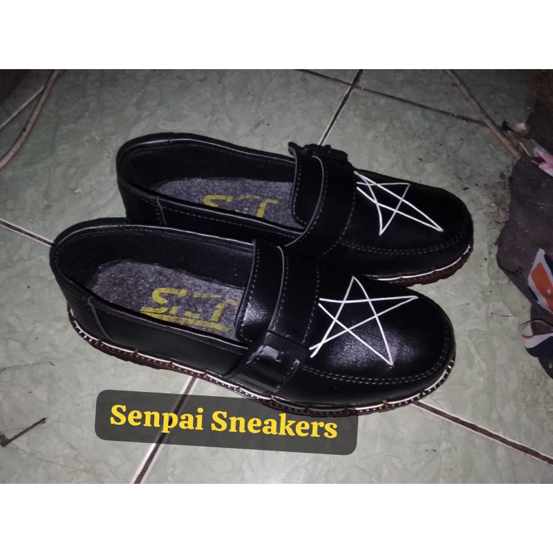 Sepatu Penny Loafer Docmart - Bintang Putih Vintage Pria Wanita Formal