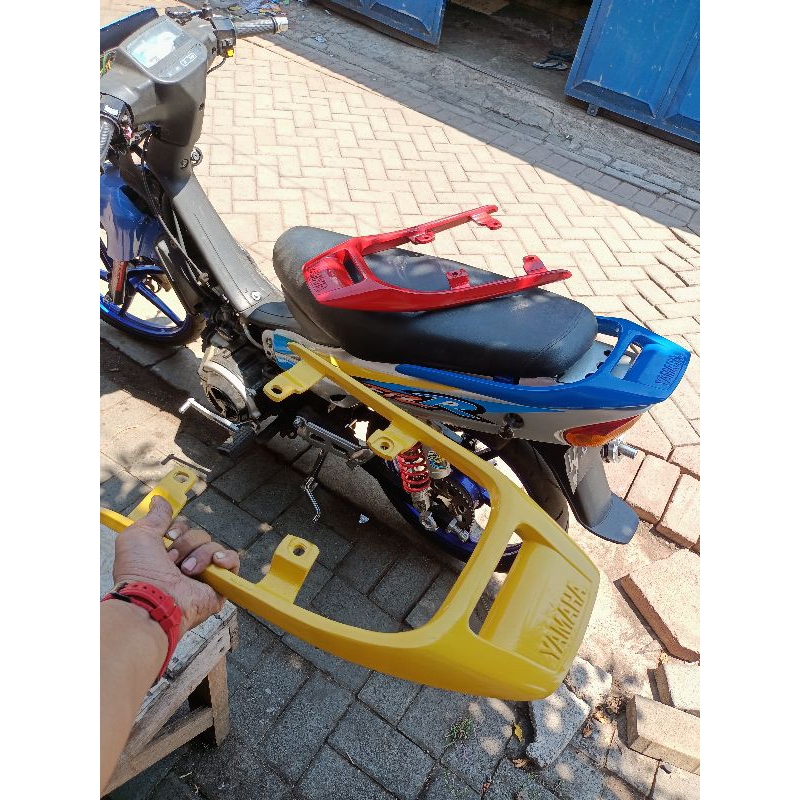 behel jok porce one SE /BEHEL JOK BELAKANG YAMAHA FORCE1 SE PNP FIZR SIGMA Y