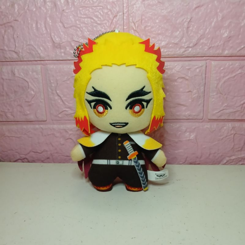 Rengoku Kyojuro Kimetsu no yaiba Official plush banpresto Tomonui