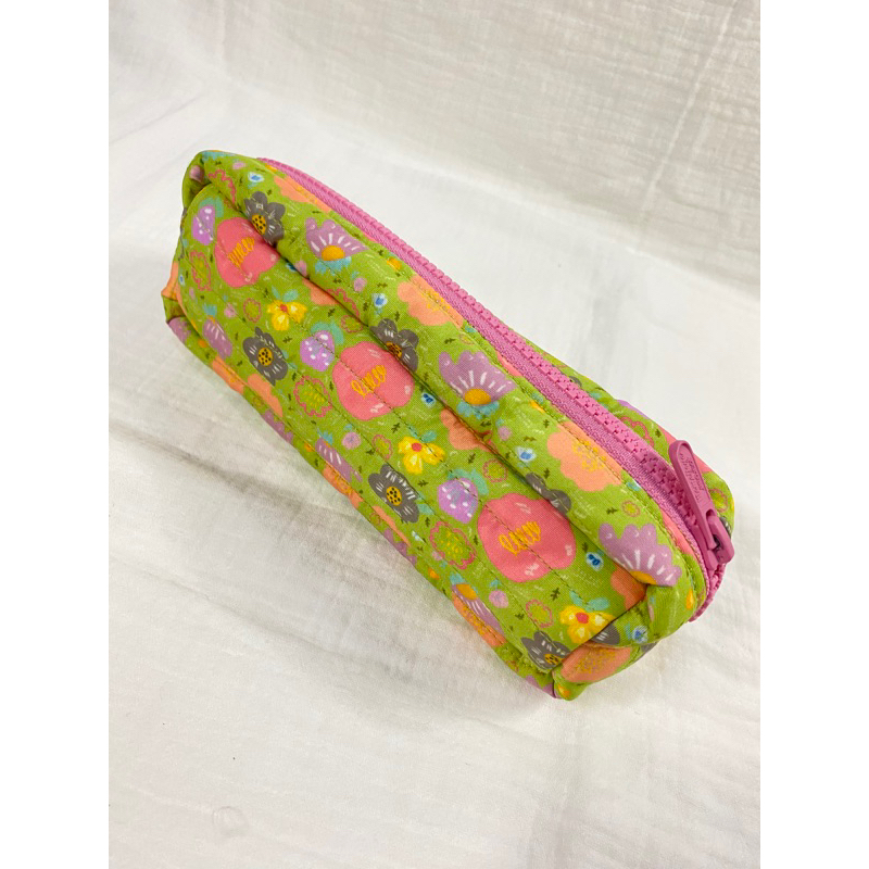 

PENCILCASE IJOLUMUT BY MAMAYAYAPROJECT