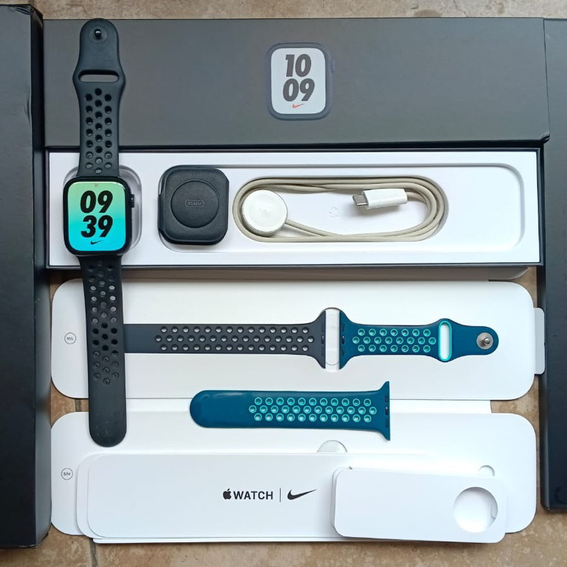 Apple Watch series 7 nike 45mm - Black Ori