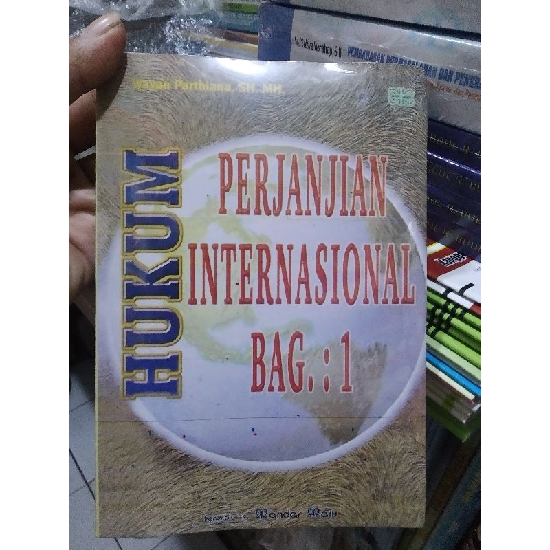 

hukum perjanjian internasional Wayan pathriana