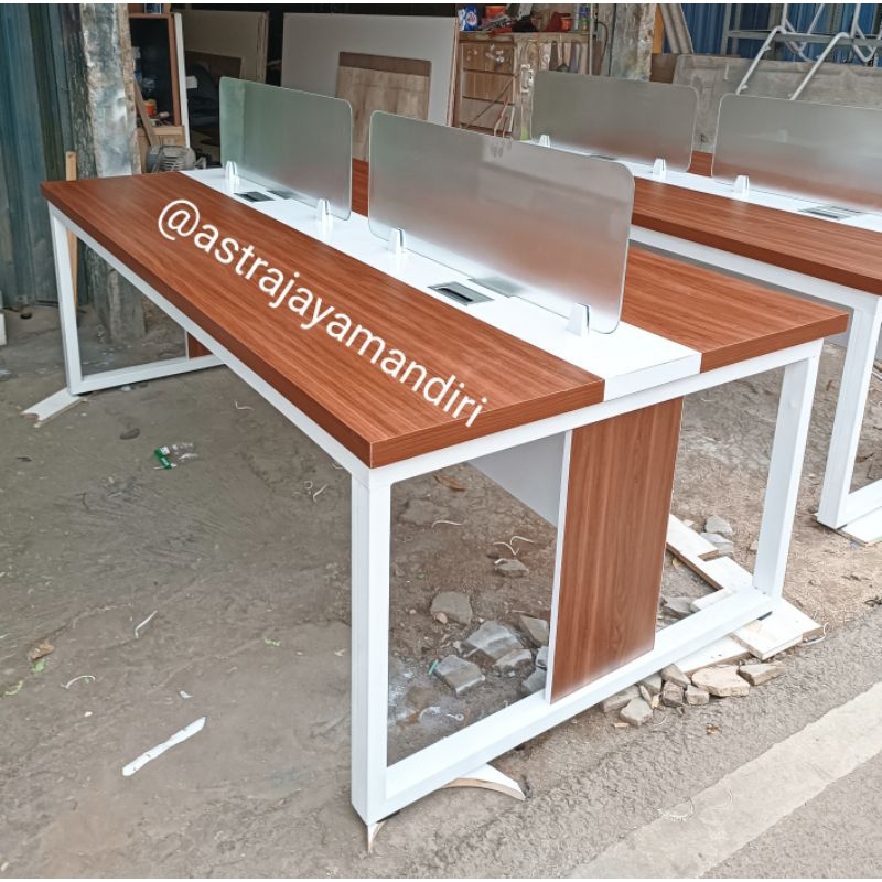 meja kerja partisi kantor workstation 4 orang furniture kantor custom new