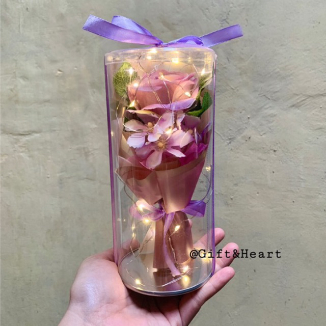 Gift&Heart buket bunga tabung. buket artificial. buket wisuda. buket bunga