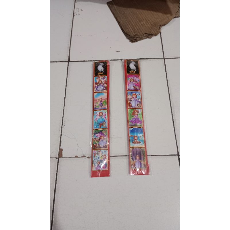 

KEMBANG API AMPLOP PANJANG 1 BUNGKUS ISI 5 PCS