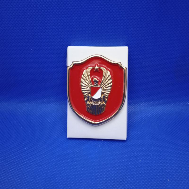 emblem baret suad kartika eka paksi tni ad