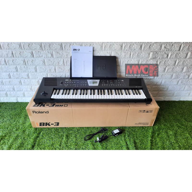 ROLAND BK3 BACKING KEYBOARD ARRANGER