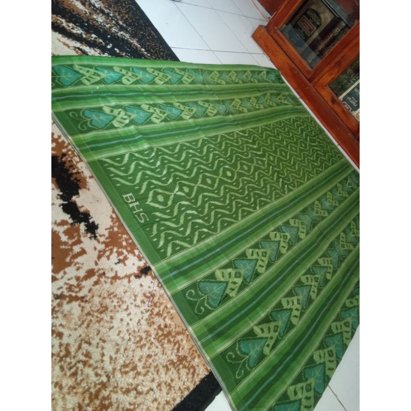 SARUNG BHS FULL SUTRA JADUL SANGAT LANGKA MENGKILAP SUTRANYA