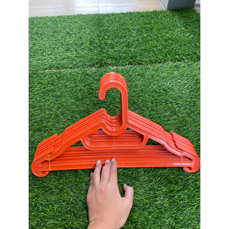 Milota.Co [Lusinan] Hanger Plastik Hitam Laundry Lusinan, Hanger Laundry