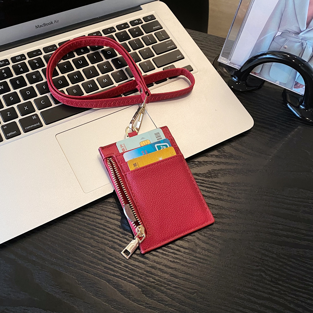 

1979 1KG MUAT 18PCS LANYARD DOMPET TEMPAT KARTU ID CARD HOLDER ADA RESLETING NAME TAG KULIT IMPORT