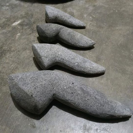 ULEKAN BATU ASLI JUMBO. (UNTUK USAHA KULINER / HALUSKAN SAMBAL PORSI BESAR).