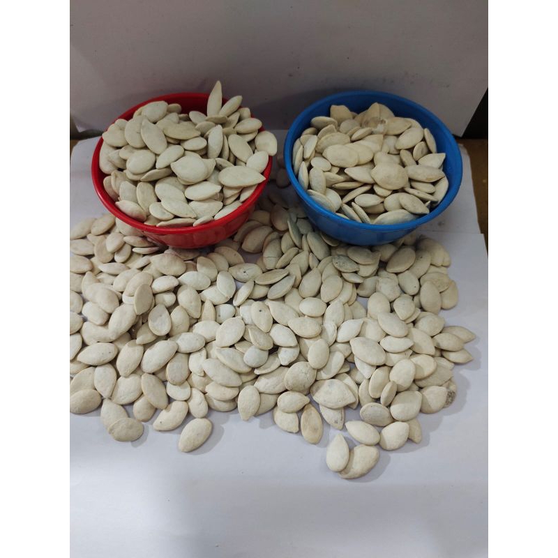 

kwaci putih biji labu 1kg