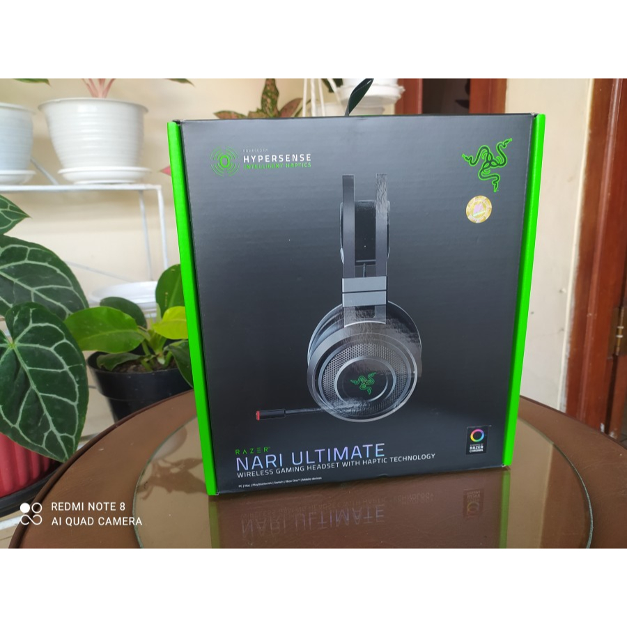Razer Nari Ultimate Wireless Gaming Headset