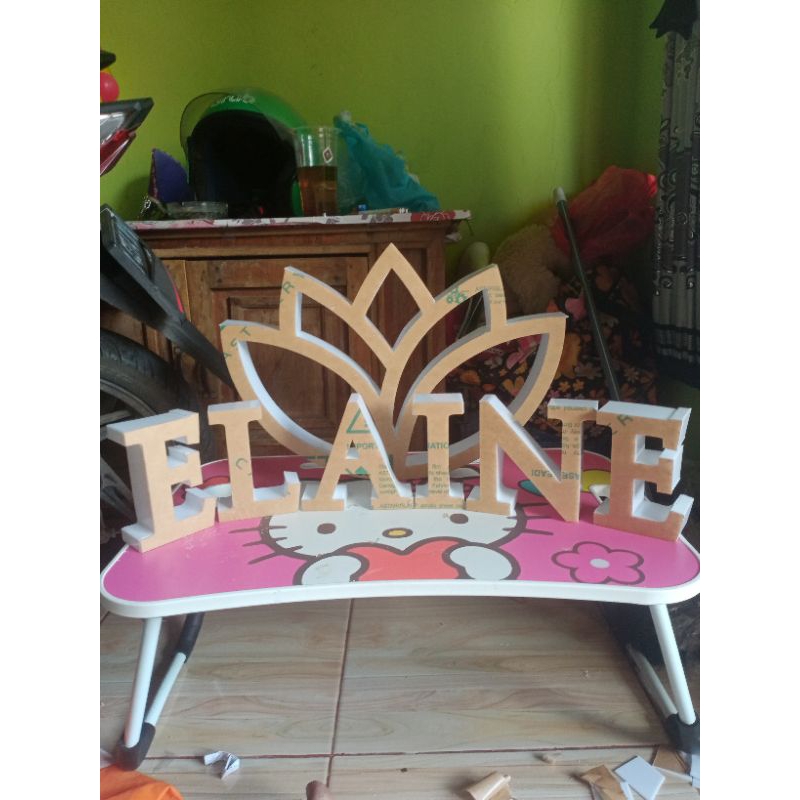 Neon box Huruf timbul akrilik custom 3d tanpa lampu led
