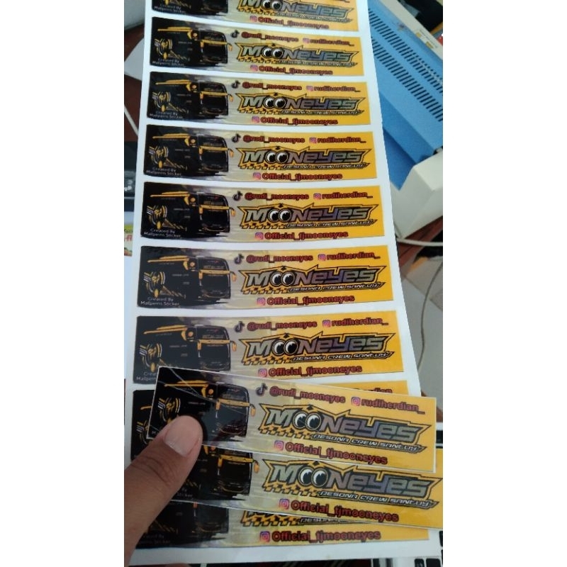 

stiker Anti Air Glossy Mooneyes murah meriah 10pcs