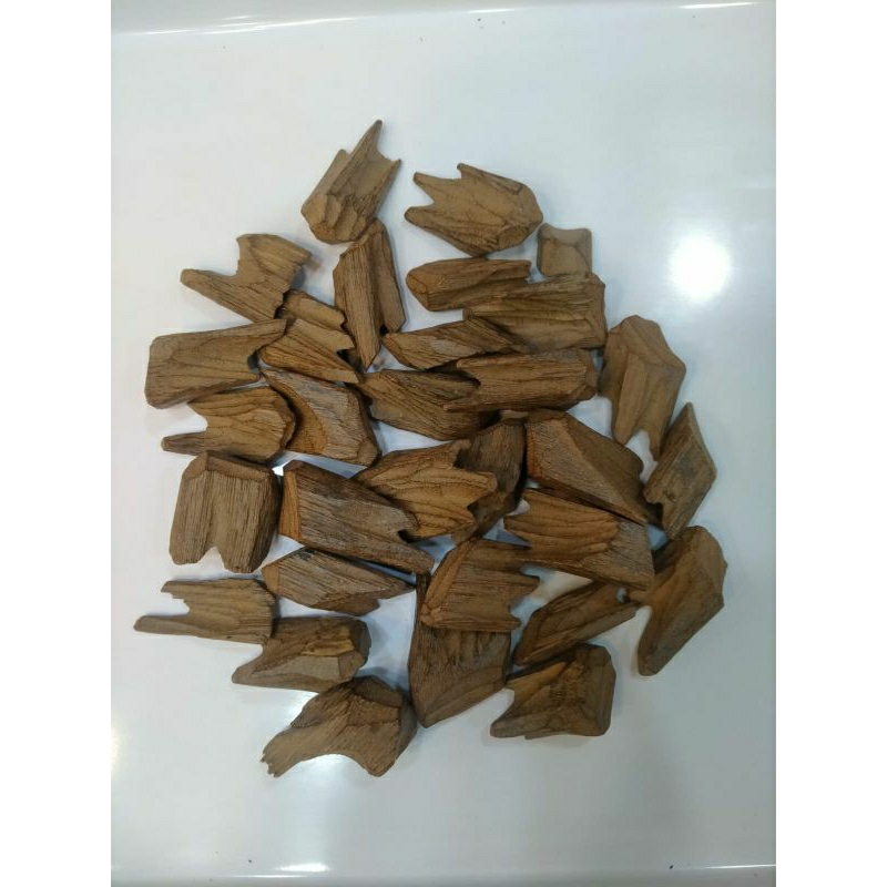 Kayu Gaharu Kalimantan Sanai pengharum dan aromaterapi