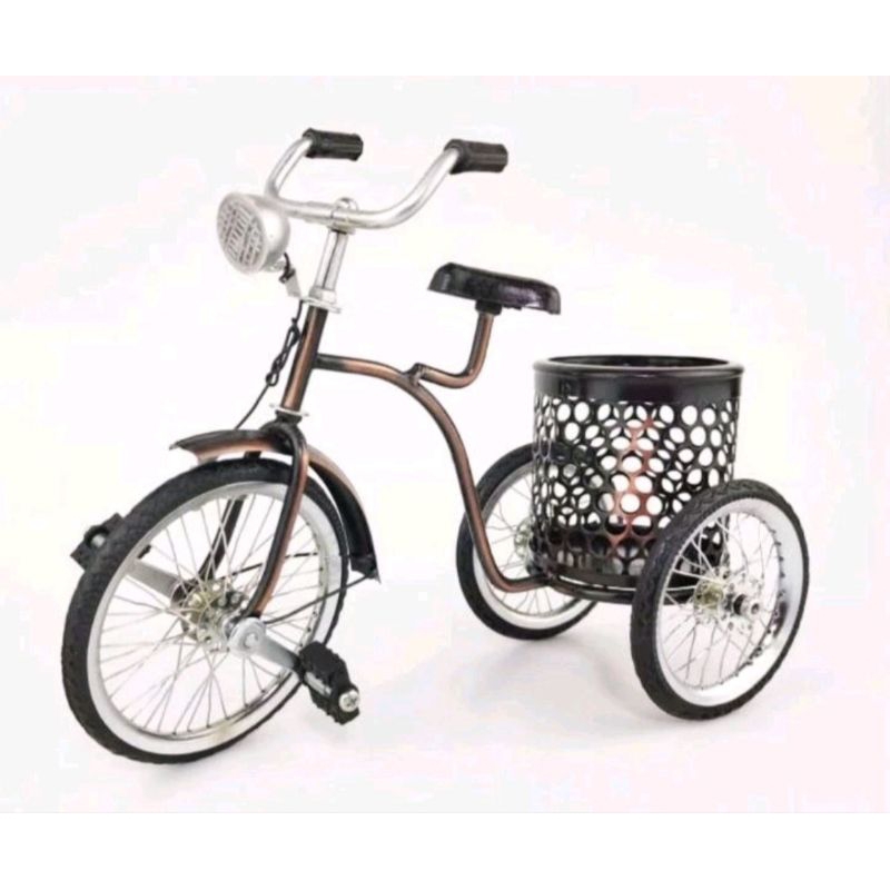 MINIATUR SEPEDA KERANJANG BESI