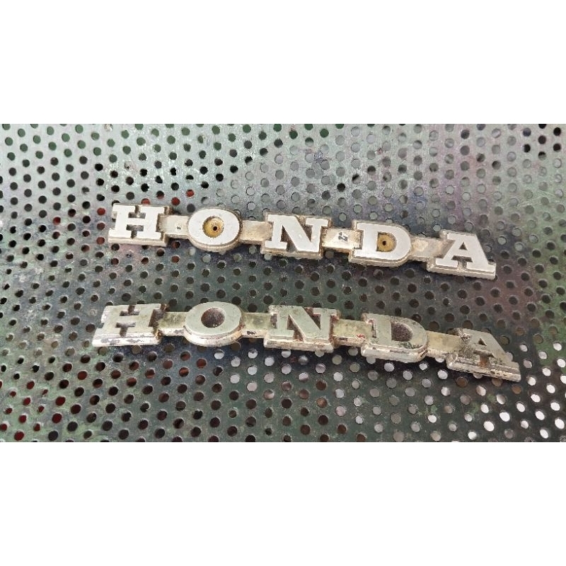 emblem tangki samping honda c800 supercub