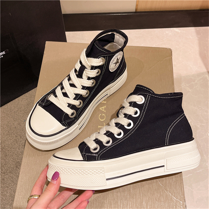 Sepatu Boots Wanita Sepatu Kanvas Kuliah Sneakers Wanita Kasual Hitam Putih Polos MS120