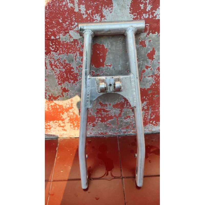 swingarm swing arm lengan ayun qtt bekas ninja rr