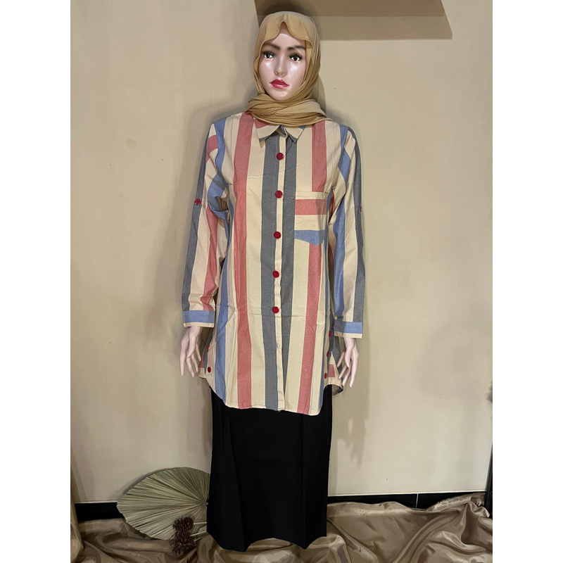 Kemeja Cewek Lengan Panjang Motif Garis