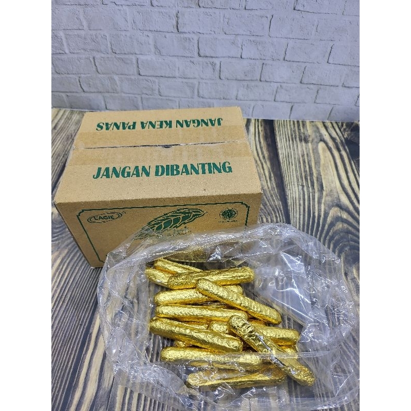 

Lagie golden leaf coklat stick biskuit