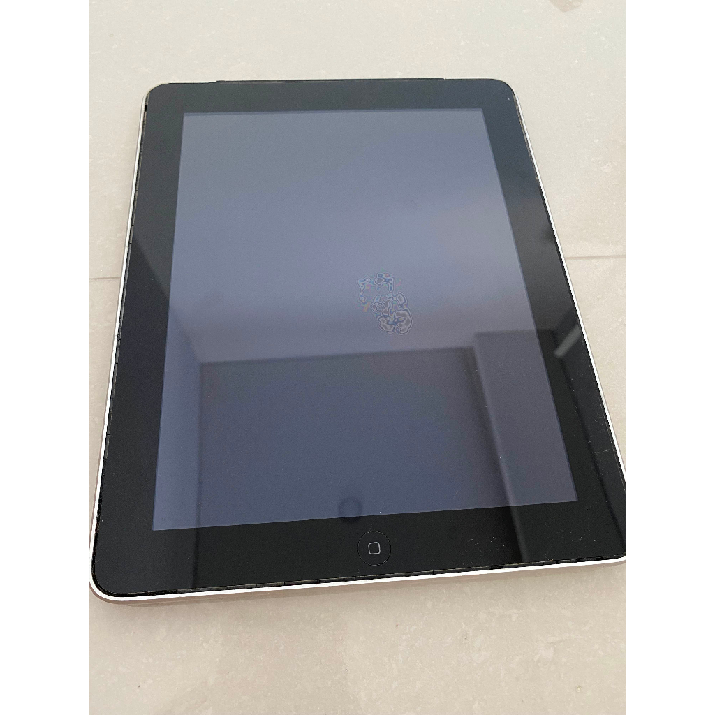 Apple IPad 1 BEKAS KONDISI MATI BISA REQUEST VIDEO BARANG KOSONGAN TANPA CHARGER