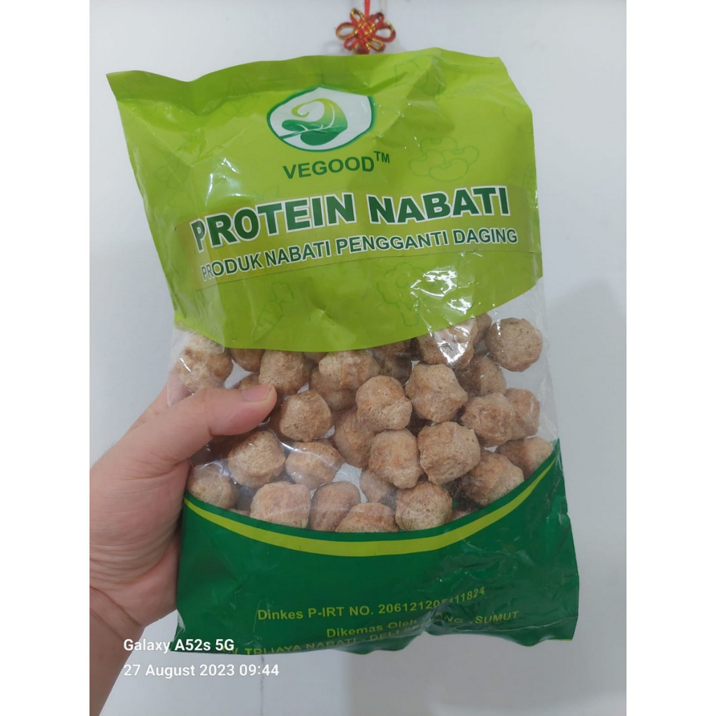 

Vegood Protein Dadu Nabati Pengganti Daging 200g / 200 gram Makanan Olahan Vegetarian Halal Bahan Pokok Tambahan Pangan Campuran Masakan Hidangan Vege Ready New Stock Pekanbaru Riau Indonesia Gratis Free Bebas Ongkir Ojek Gosend Grab COD Bayar Ditempat