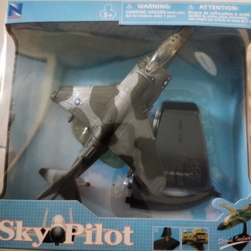 diecast miniatur pesawat terbang harrier Kece