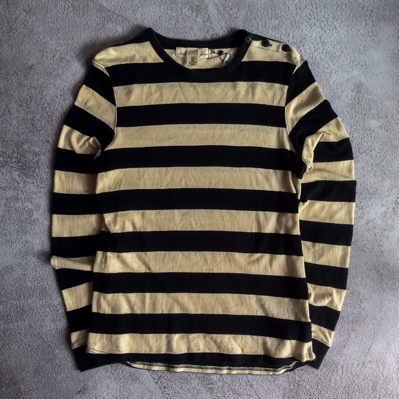 LONGSLEEVE STRIPE TEE BRAND HNM (KAOS SALUR LENGAN PANJANG)