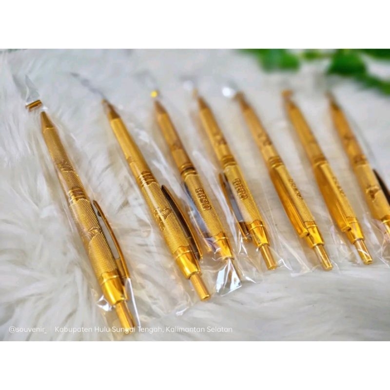 

Souvenir pulpen emas