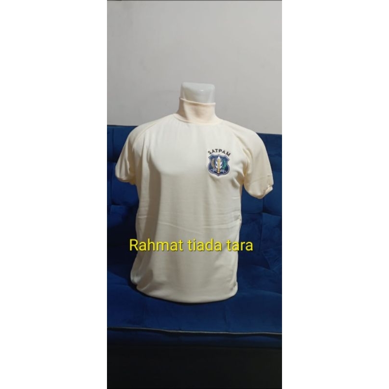 KAOS PENDEK KREM KERAH TINGGI BORDIR SATPAM
