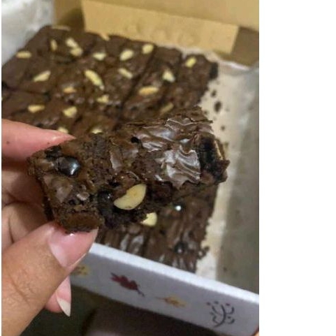 

BROWNIS KERING