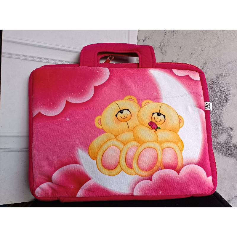 tas laptop 14 inchi karakter