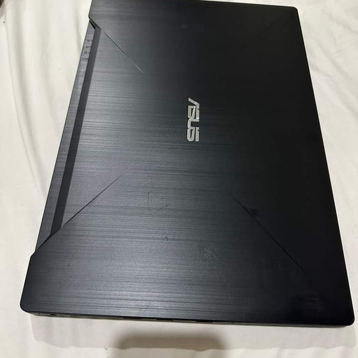 ASUS FX503VD CORE i7 GEN 7 RAM 16GB SSD 512GB I5 INCH FULL HD 1080