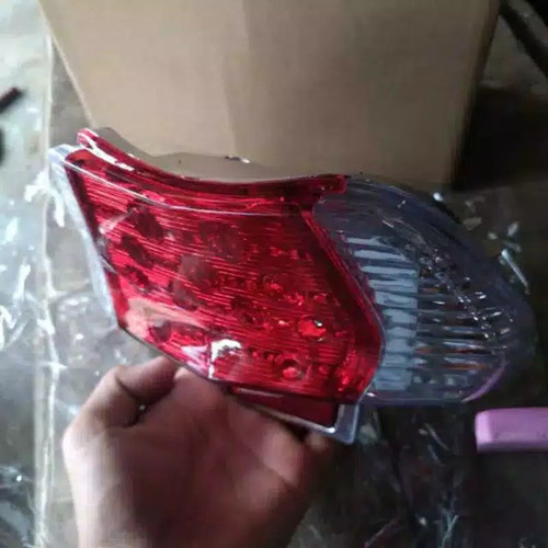 Mika Kaca Lampu Stop Honda SUPRA X 125  MERAH PUTIH Mika Lampu Belakang Honda SUPRA X 125