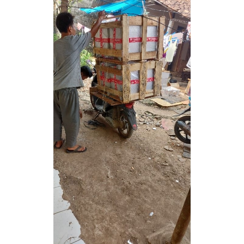 

packing kayu kursus toko