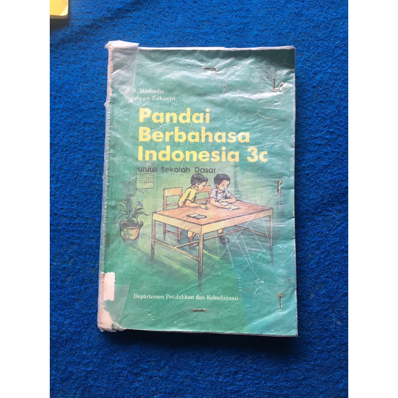 buku pelajaran PANDAI BERBAHASA INDONESIA 3c untuk SD