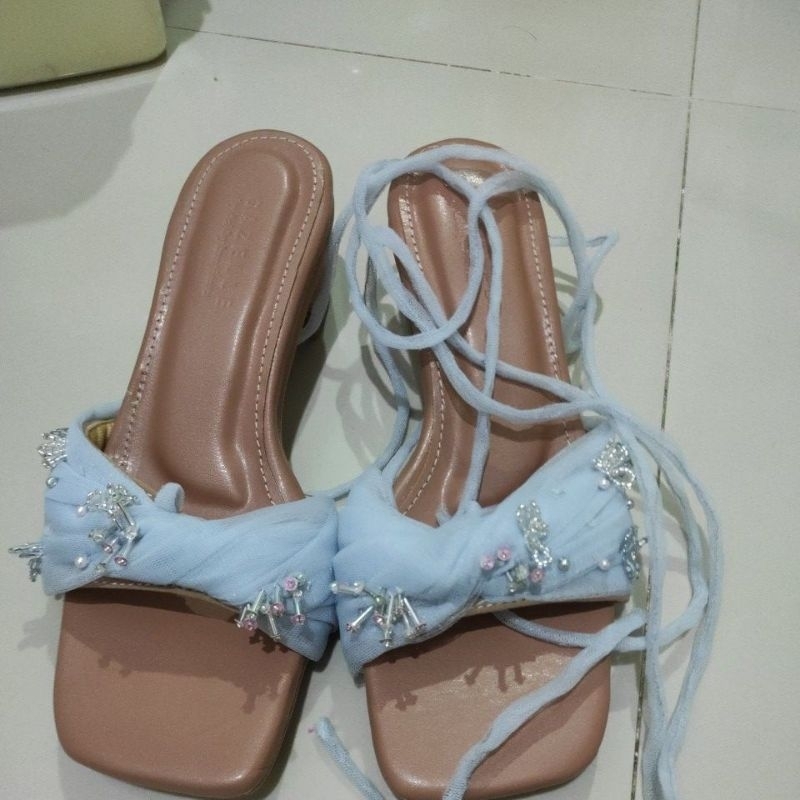 GAZELLE BY DEBBY HARDINATA