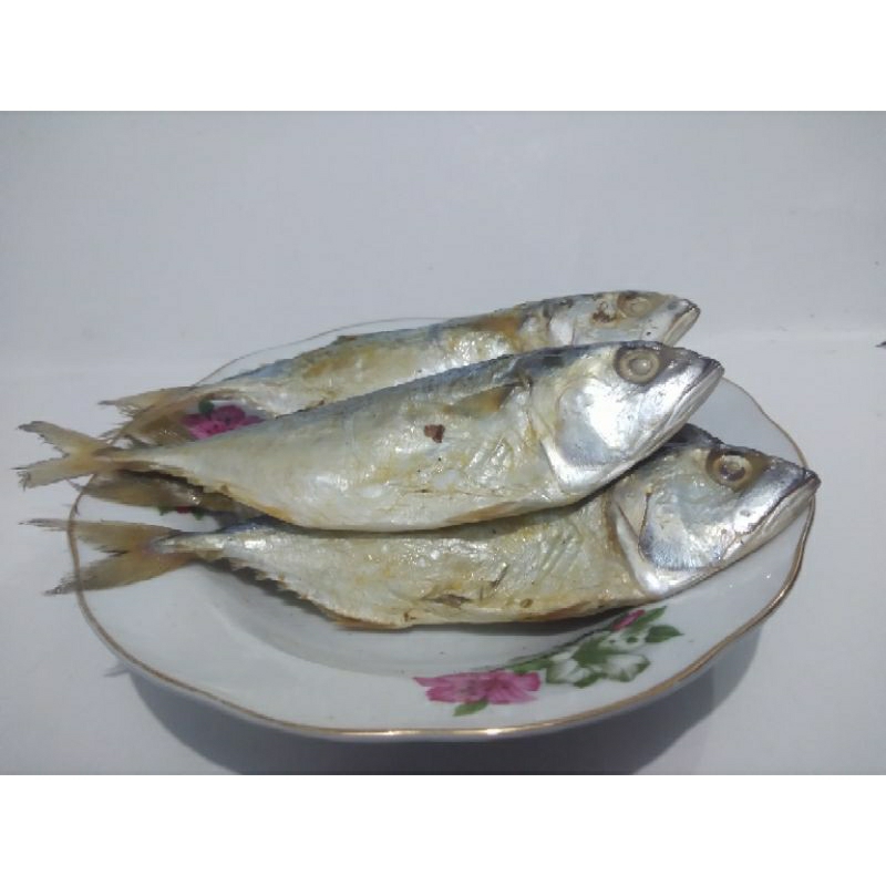 

Ikan Asin pindang peddo