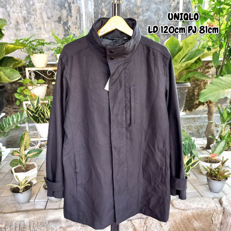 JAKET BRAND UNIQLO